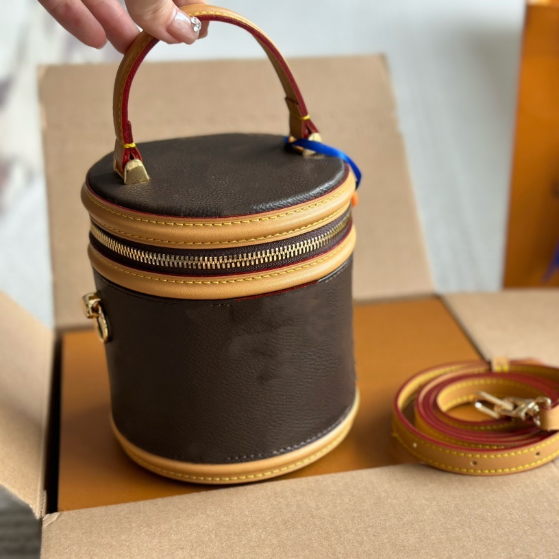 10AA Luxurys Designers Totes Handbags Women Vintage Toplevel Leather Barrel Shaped Bags Bucket Drum Bag One Handle Cylinder Mini Bag Designe top