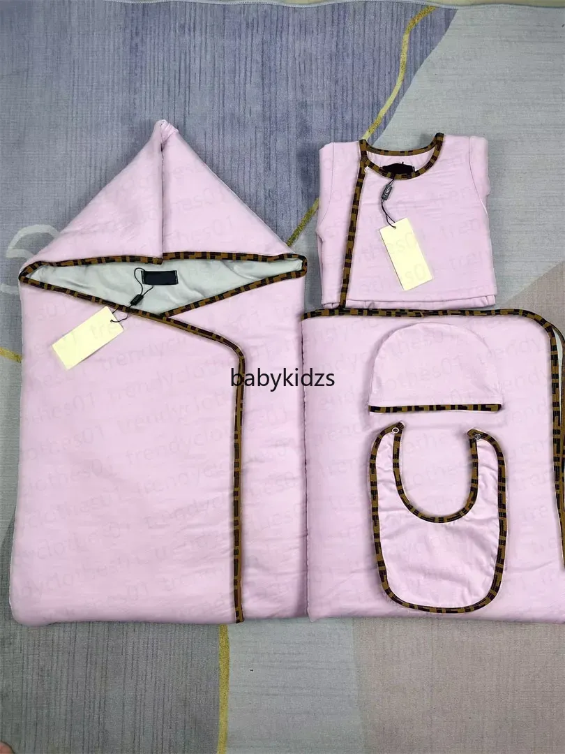 Newborn Baby Kit Quilted Cotton Designer Rompers wraping Blankets Sleeping Bag Fashion Babies Letter Jumpsuits Hats Soft Bibs Childrens Clothes R-image-1011456268