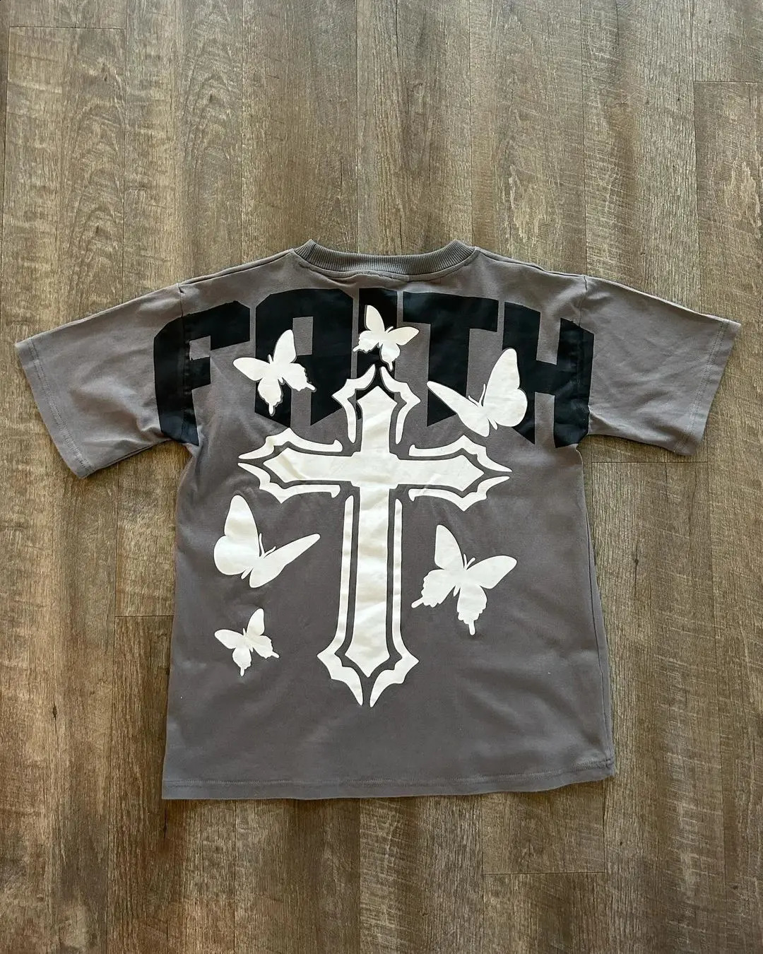 Harajuku T-shirts graphiques de foi surdimensionnés pour hommes Streetwear tous les chemises de coton couples y2k tops hommes vêtements vêtements