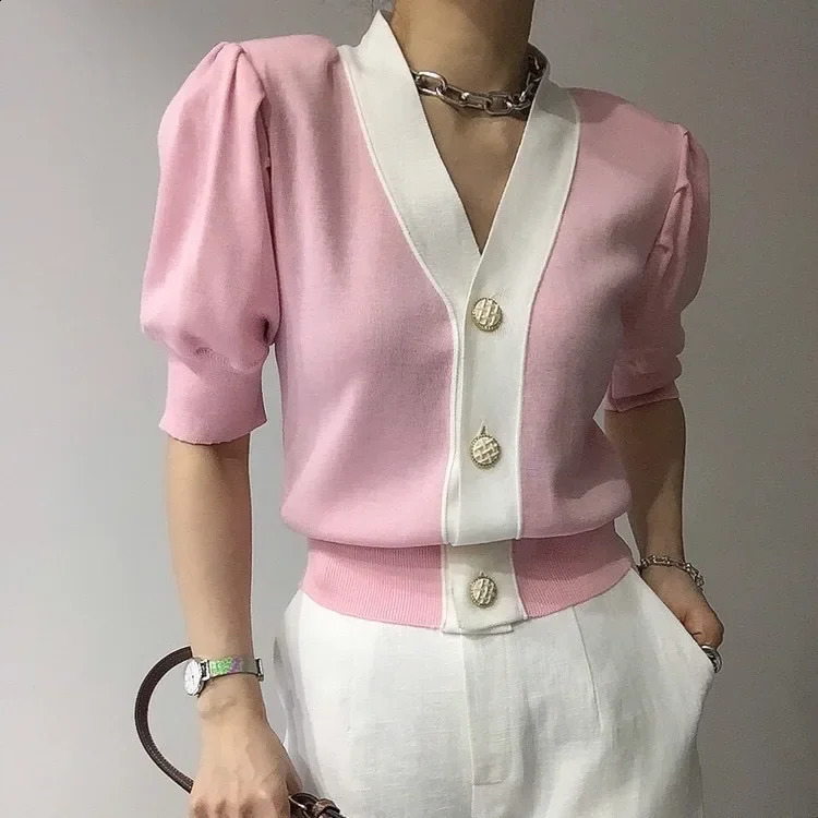 V couche à manche à manche à manches glaciaire en soie en tricot de tricot Mujer Crop rose Plustes Femmes Lazy Y2k Cardigan Feminino Pull Femme 2
