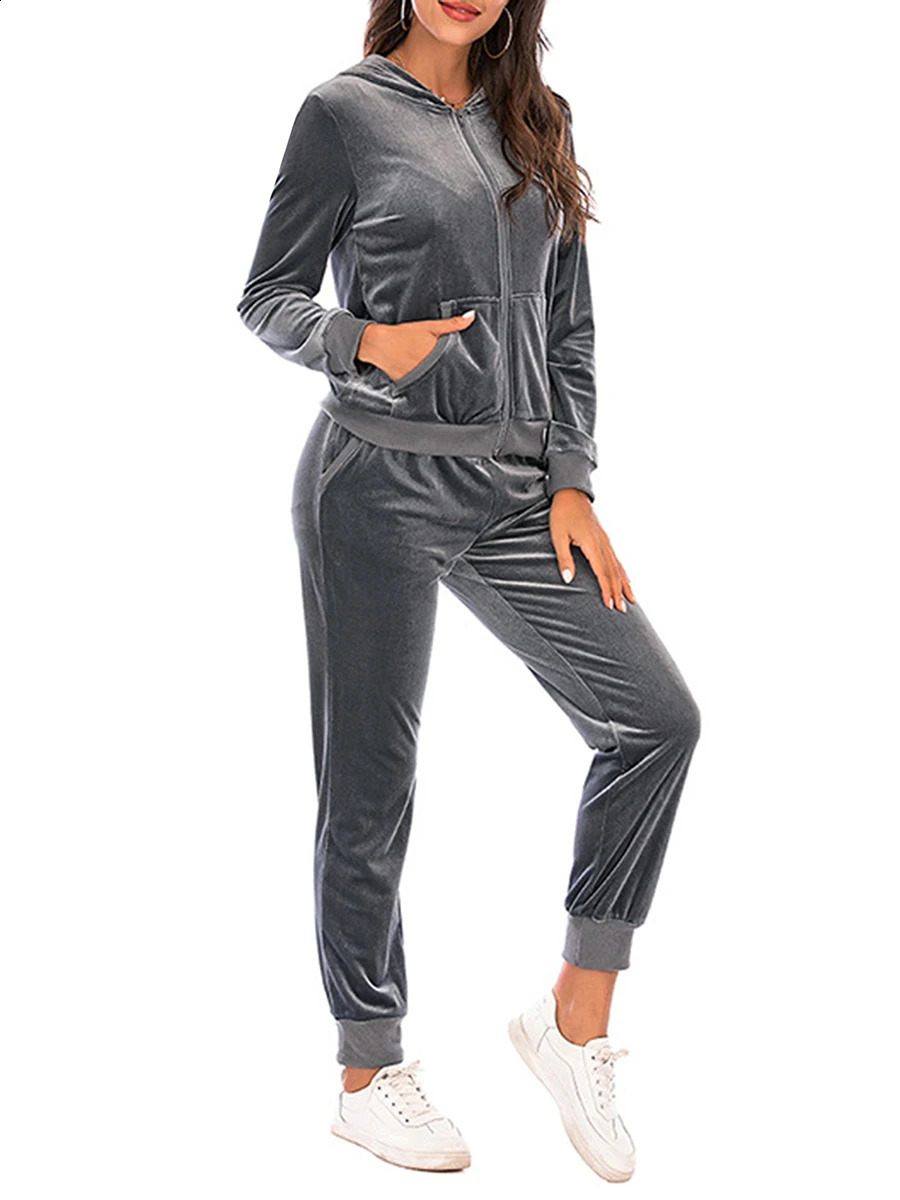 Sweat à capuche et pantalon zip-up en velours des femmes - tenue de survêtement vintage couleur avec sweat à capuche et pantalon 240813