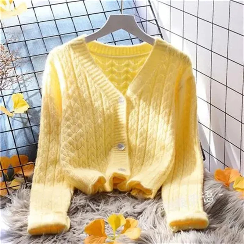 Femmes Cardigans automne d'hiver simple poitrine en V Pull tricoté en tricot en tricot de printemps de la mode