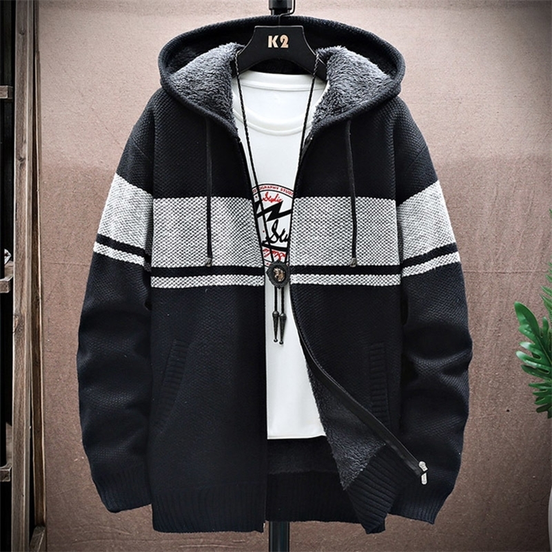 mens striped knitted sweater cardigan casual hooded autumn and winter trend warm jacket y240813