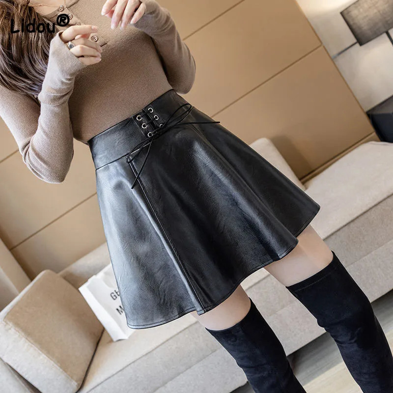Temperament Bandage Patchwork Fashion Solid ALine Leather Skirt Autumn Sexy High Waist Mini Pleated Skirts Clothing 240813