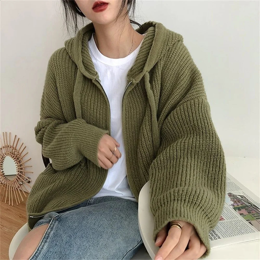 Womens Retro Hoodie Knitted Cardigan Womens Autumn and Winter Zipper Pocket Sweater Coat Womens Casual Loose Solid Knitted Cardigan 240814