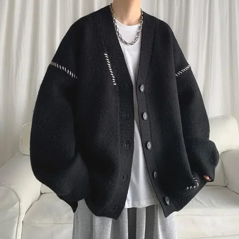 White Crewneck Man Clothes Black Knitted Sweaters for Men Cardigan Round Collar Ugly Old Order 2024 Trend Street Overfit S Neck 240813