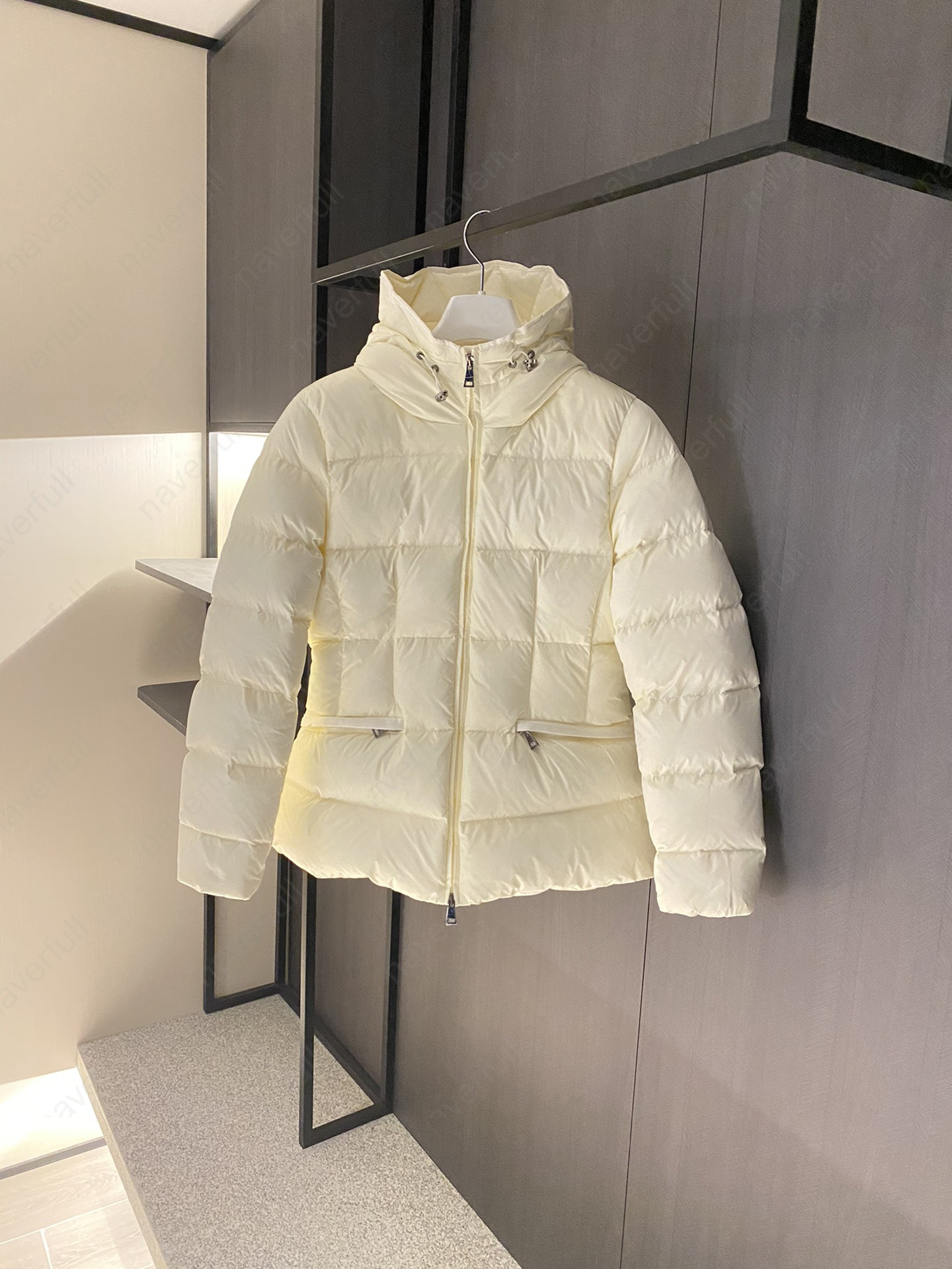 Vestes bouffantes canadiennes Veste en duvet pour femme Manteau d'hiver Parka Épaississement pour la chaleur Coupe-vent extérieur Vêtements d'ext