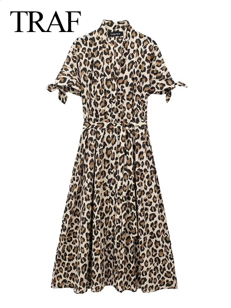 Traf Femmes Leopard Print Shirt Robe Belt Preeted Midi Robes Femme Bouton Summer Long Robe Femme Femme à manches courtes Robe 240815