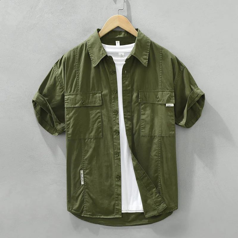 Amekaji Short Shirt à manches pour hommes Summer Pure Coton Rétro Male Couleur solide Classic Loose Casual Double Pockets Toard Shirts 240815