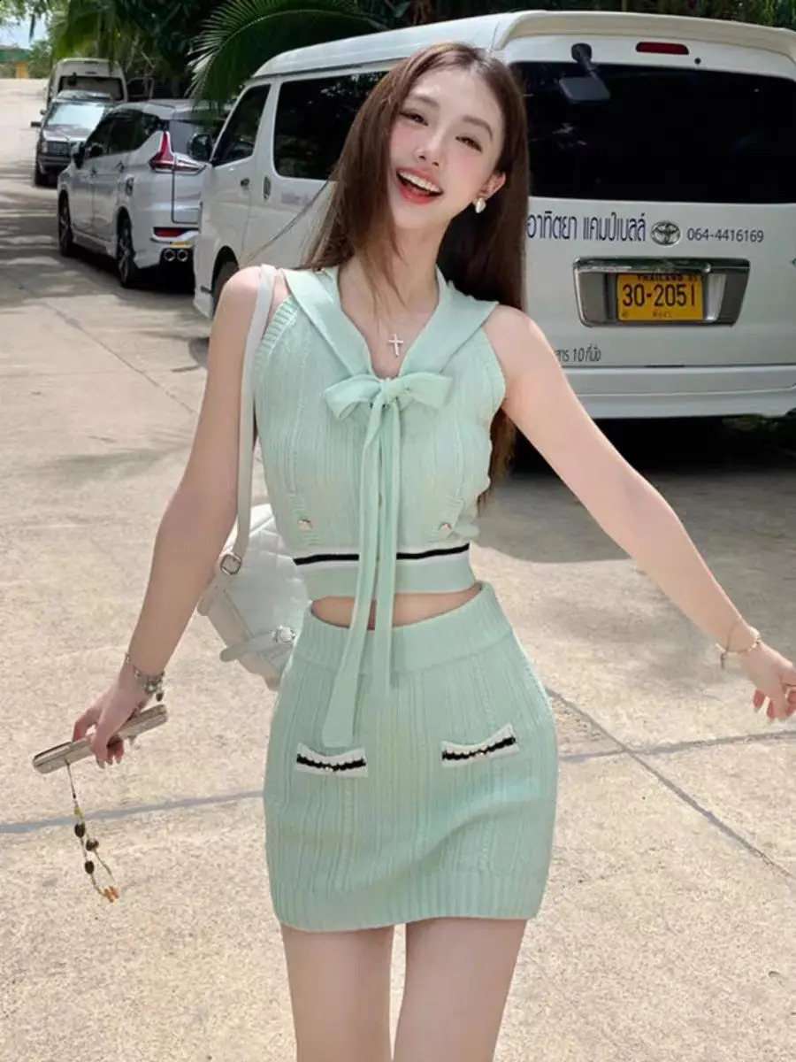 Sweet Green Knitted Suit Womens Summer V-neck Lace-up Sleeveless Vest High Waisted Mini Skirt Fashion Two-piece Set 240815