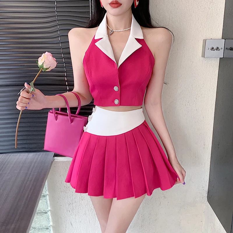 Costume de mode Halter Summer Crop Top High TaonT Jupe plissée irrégulière Patchwird Two Piece Two Piece Vêtements pour femmes coréennes 240815