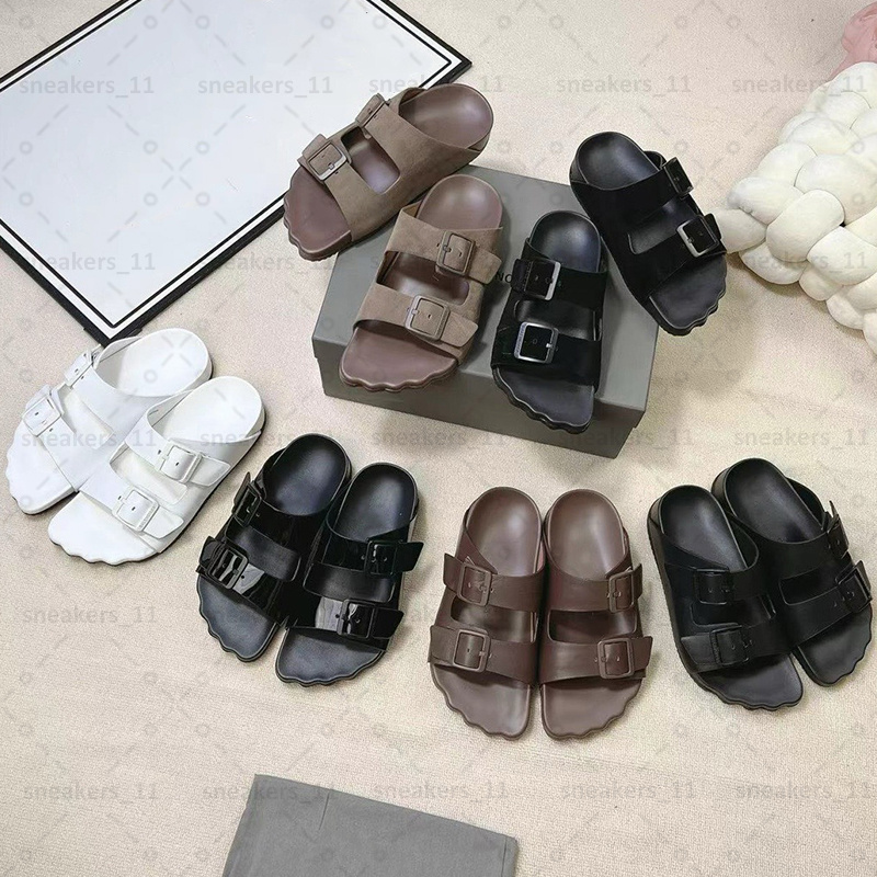 Sandales du dimanche Brown Black Suede Calfskin Designers Mules Slippers Men Fashion Femmes Deux sangles en cuir à l'extérieur
