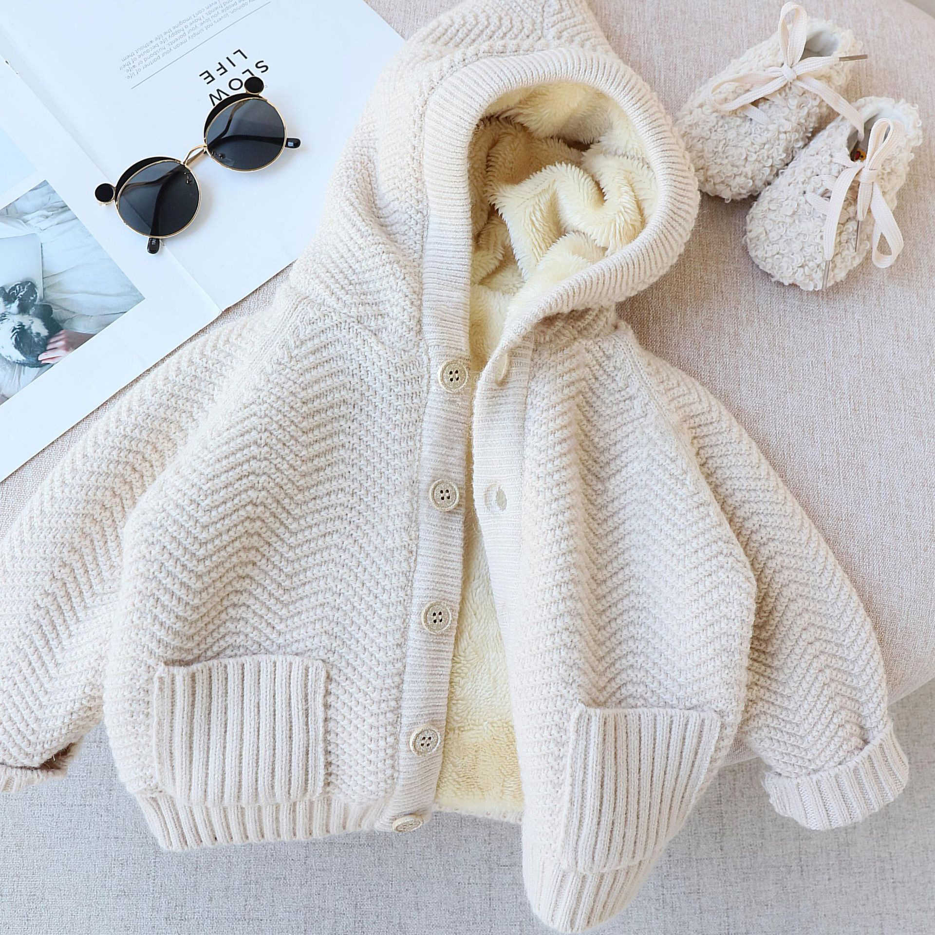 Ensembles 2024 nouveaux vêtements d'automne et d'hiver pour garçons et filles sweat-shirt à capuche épais avec veste pull en polaire pour enfants