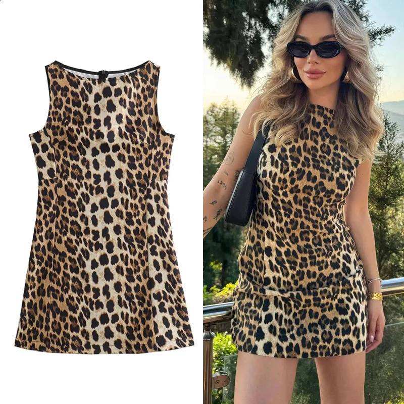 Traf Women Fashion Leopard mini robe vintage sans manches chariot d'été femme imprimement des vacances de vacances robes pour femmes 240815