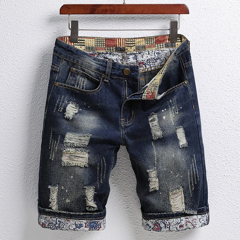 Summer high street ripped shorts mens fashion retro denim ultrathin straight hole hiphop knee pants 240815