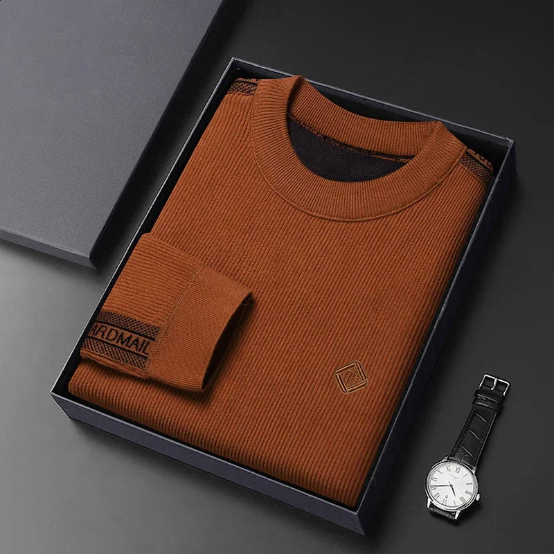 Autumn and Winter Mens Solid Color Comfortable Warm Versatile Casual Plush Thickened Top 240816