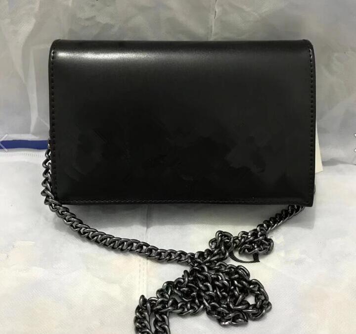 Sacs à bandoulières de créateurs portefeuilles en cuir de luxe Classic Mini sac en cuir sacs de sac à main pour les femmes de soirée pour femmes