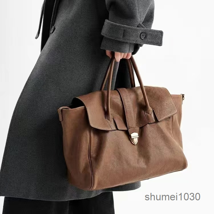 New Classic Designer Men and women Shoulder Briefcase Black Brown Leather Handbag Luxury Business Man Laptop Bag Messenger Bags with dust bag Brief