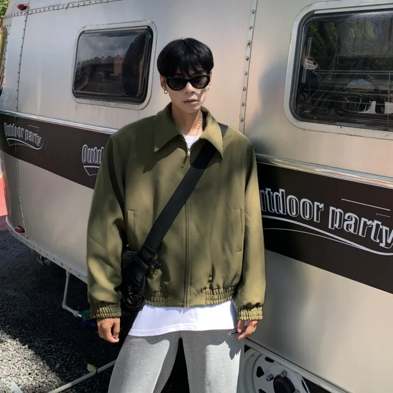 Autumn Short Jacket Men Slim Fashion Green Black Casual Jacket Men Streetwear Korean Loose Bomber Jackets Mens Outwear M-2XL 240828
