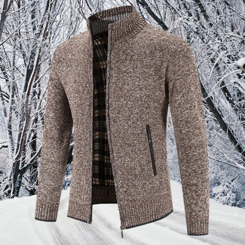 Automne Winter Solid Cardigan Pull Hommes Coll de support coréen Pull d'échappement Coulat CHENILLE MANDE MENSE MENSE 240819
