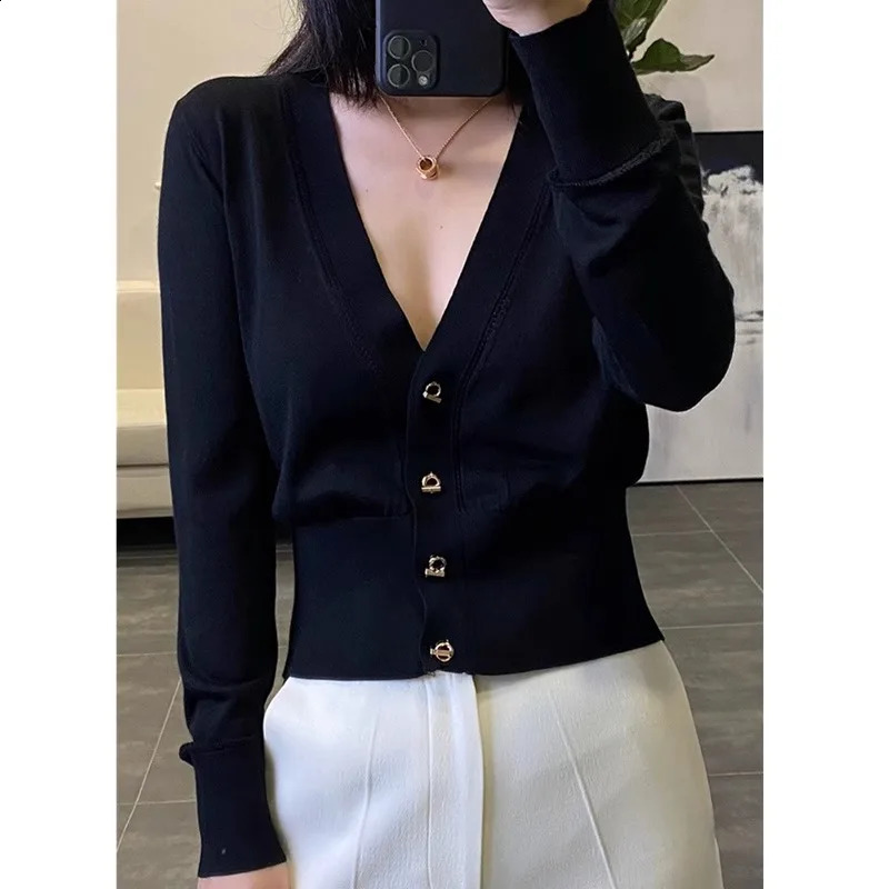Elegant V-neck cashmere knitted cardigan wool womens spring and autumn thin sweater short loose wool bottom coat 240819