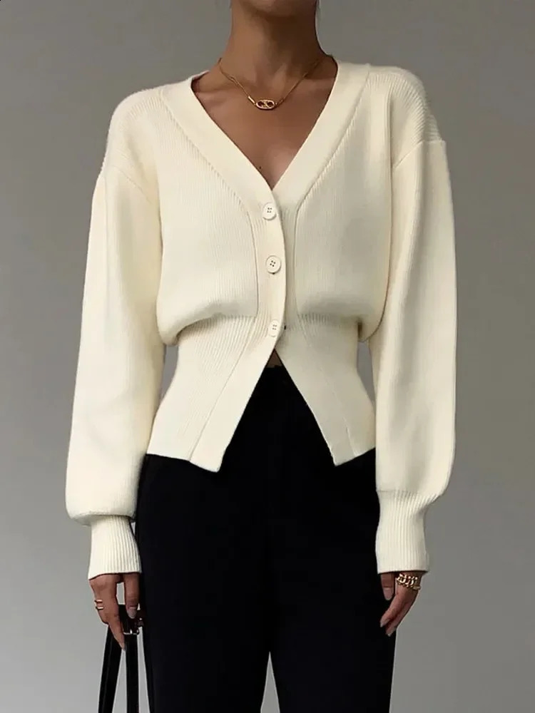 Autumn Korean Fashion Sweater Womens Elegant V-neck Long Sleeve Casual Long Sleeve Knitted Cardigan Coat Knitted Fabric 240819