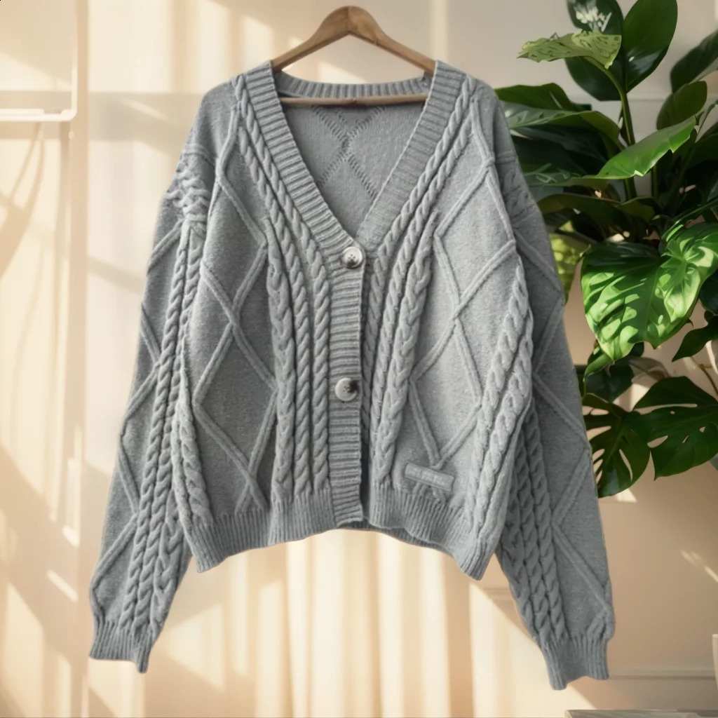 Size S-3XL Fashion Solid Casual Grey Top Sweater Womens 2024 Autumn Warm Knitted V-neck Long Sleeve Womens Beige Cardigan 240820