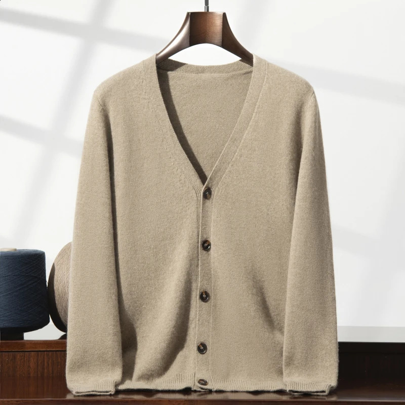 ZOCEPT Autumn Winter Thicken Cashmere Cardigan for Men Knitted Casual V-Neck Solid Soft Warm Cashmere Sweater Sweatercoat Jacket 240819