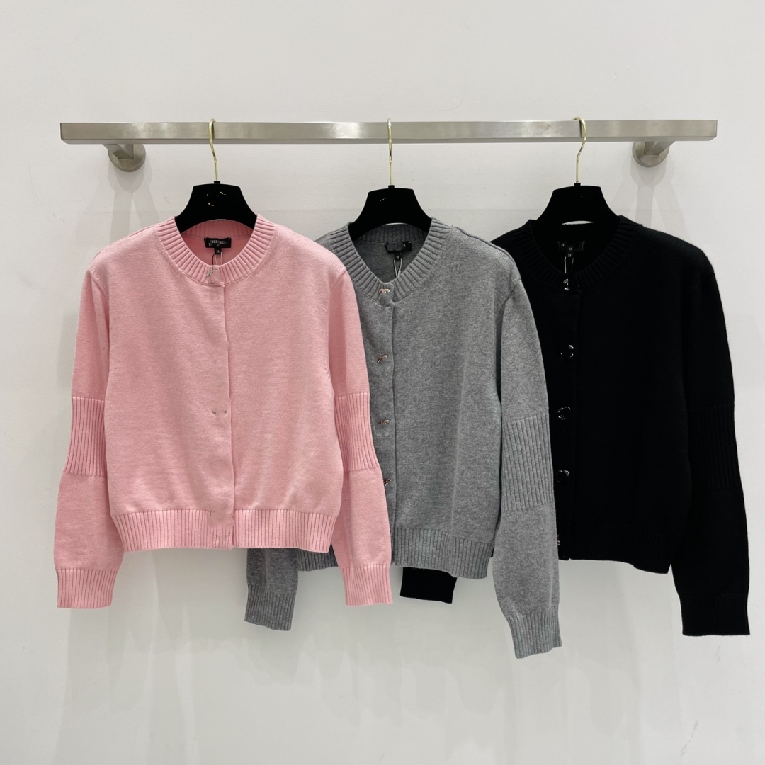 Womens Sweater Designer Branded Womens Winter Womens Fashion Knitted Yarn Womens Casual Street Clothing Classic crew-neck cashmere cardigan