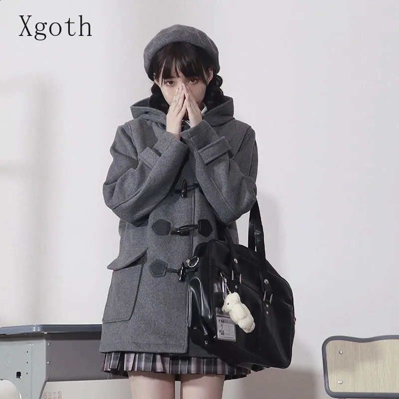 Ladies Coats Autumn/Winter Thickened Warm Solid Hooded Single Row Cow Horn Button Academy Style Woolen Coat Womens Clothing 240820