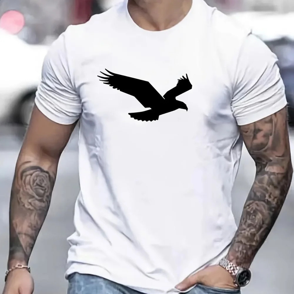2024 Tshirt à hommes décontractés Vêtements graphiques Eagle Spring Summer Sleeve Tops de grande taille Boys Tees 5xl pour la chemise 240820