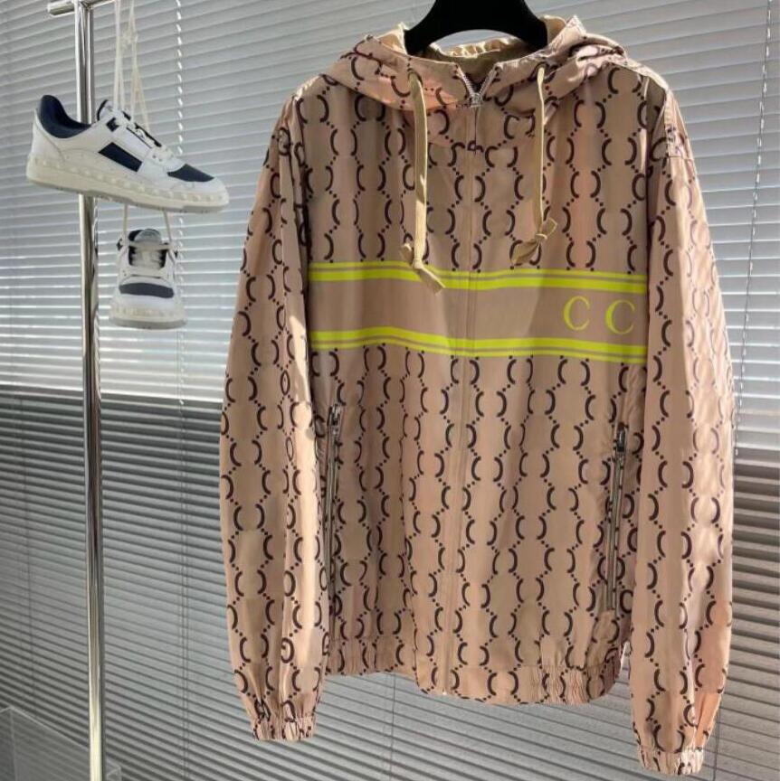 Mens jacket designer Outdoor jackets high-end triangle paste decoration womens sai dress hat luxury large size M-XXXL-image-763496716