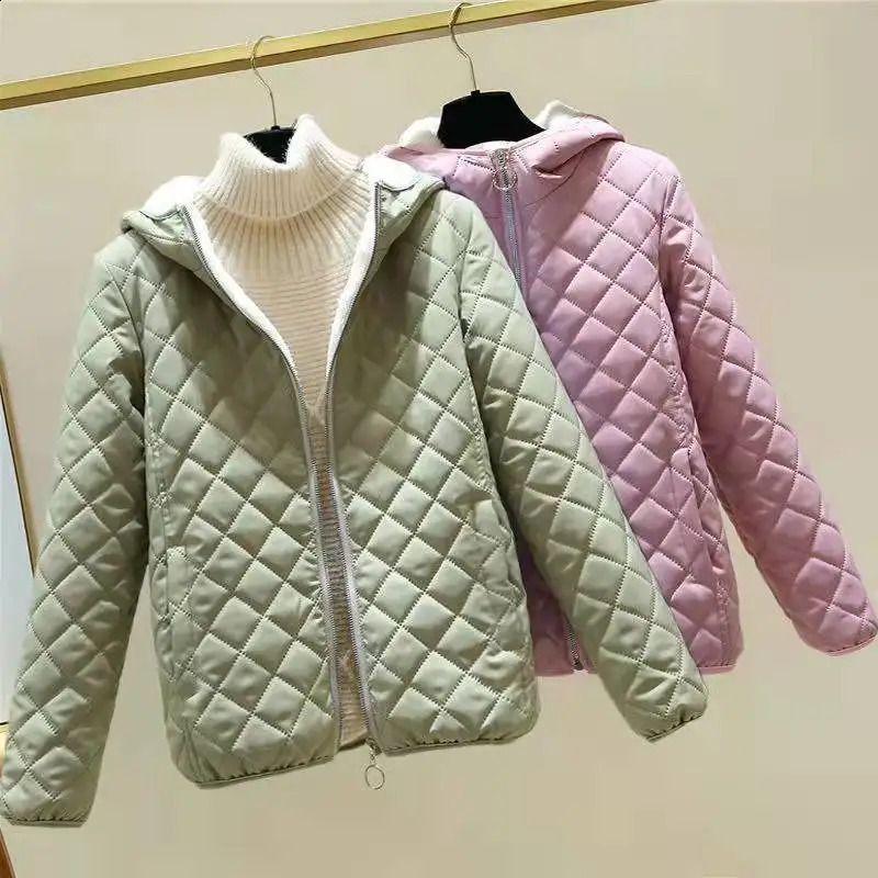 2023 Autumn Winter Women Cotton Jacket Thin light Short Parkas Fleece thicken Warm Female Padded Casual Outwear 240821