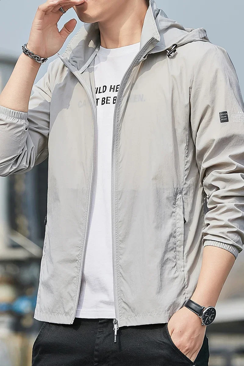 5XL Sunscreen Coats Mens Jacket Breathable Sports Summer UV Protection Outdoor Fishing Skin Coat 240820
