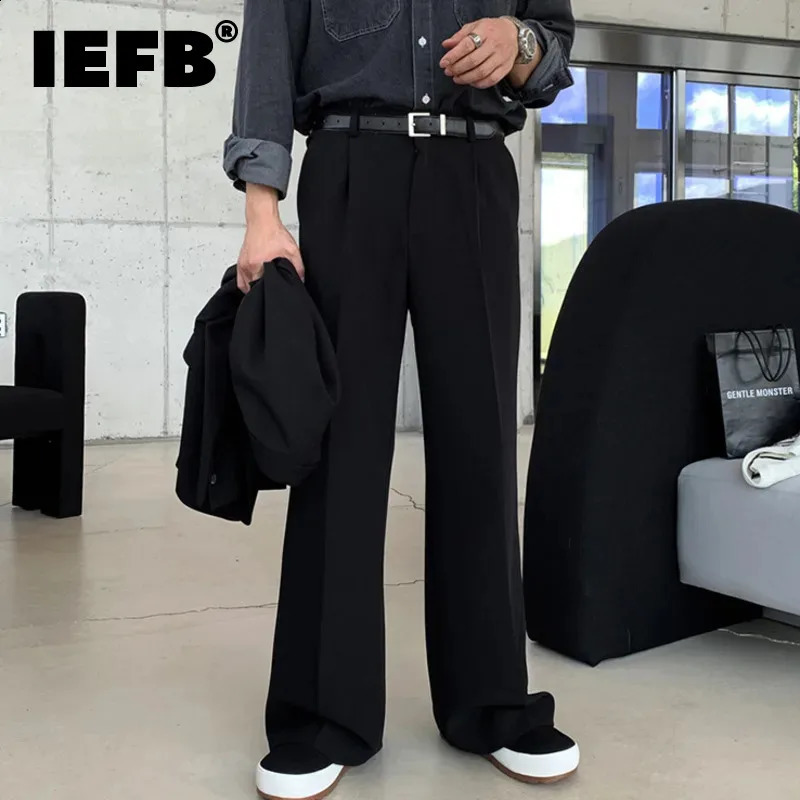 IEFB Summer Mens Pantalon décontracté Ligne large Droop Droict Menwear Pockets Loose Pantalon Mâle Couleur solide de style coréen 9C6427 240820