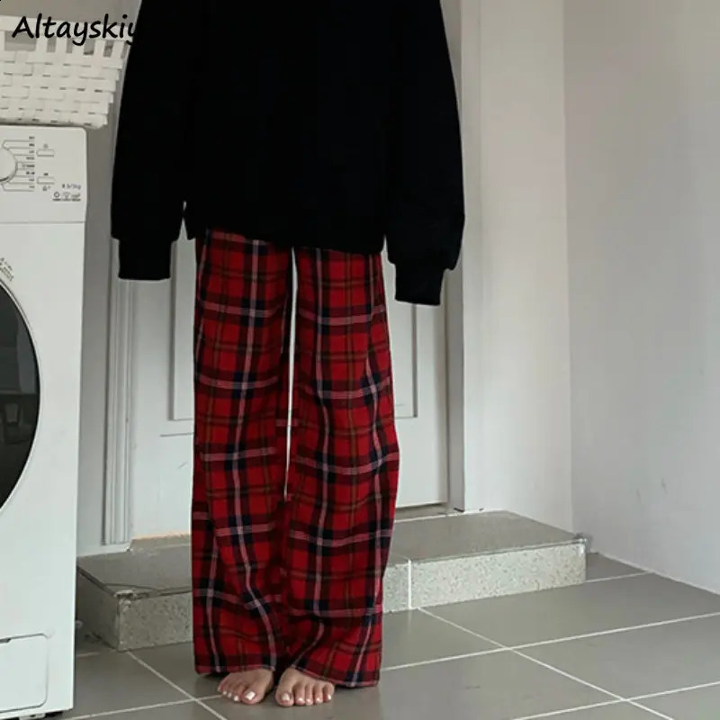S-4xl Pantalon à plaid rouge décontracté Femmes automne d'hiver mode élégant étudiant coréen style harajuku hip pop streetwear chic vintage 24082