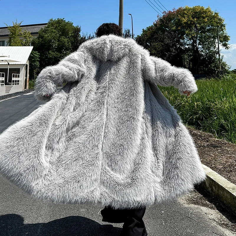 2023 High Quality Korean Fashion Winter Warm Fur Coat Men Outdoor Casual Thicken Punk Long Jacket 240821