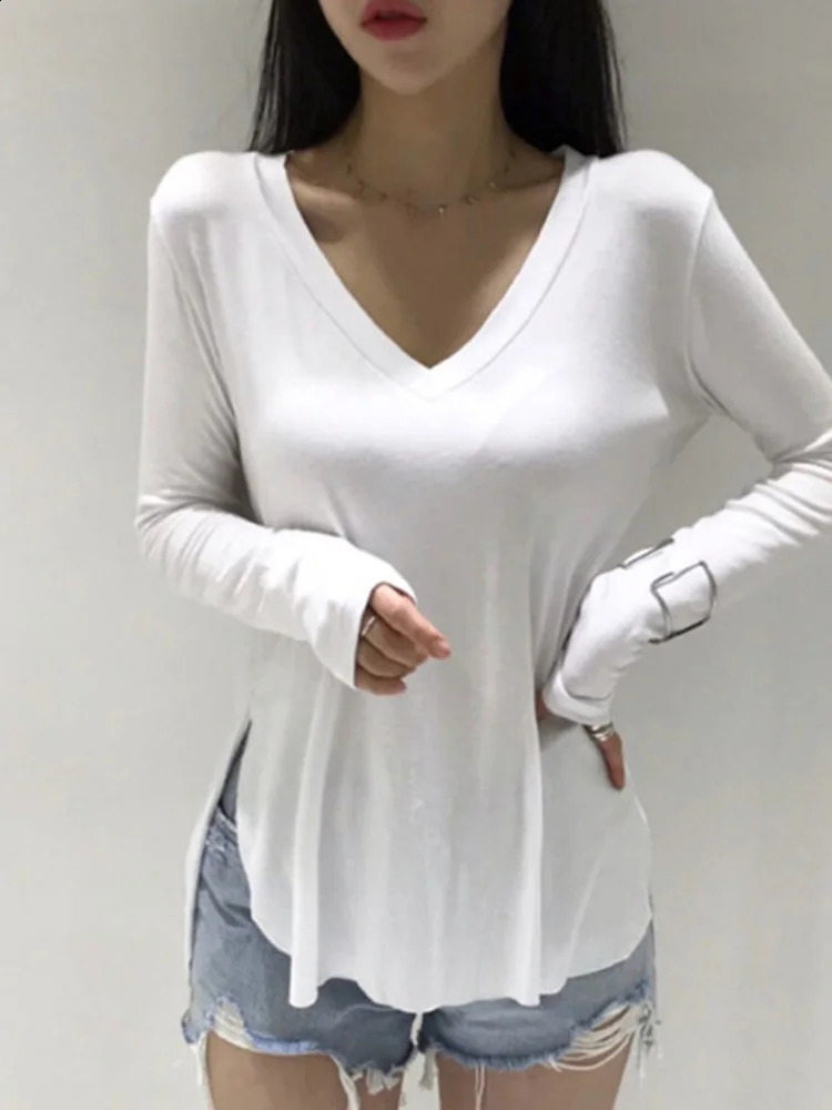 T-shirt de cou décontracté en V pour femmes Spring Coréen Style Woman Vêtements T-shirts Basique