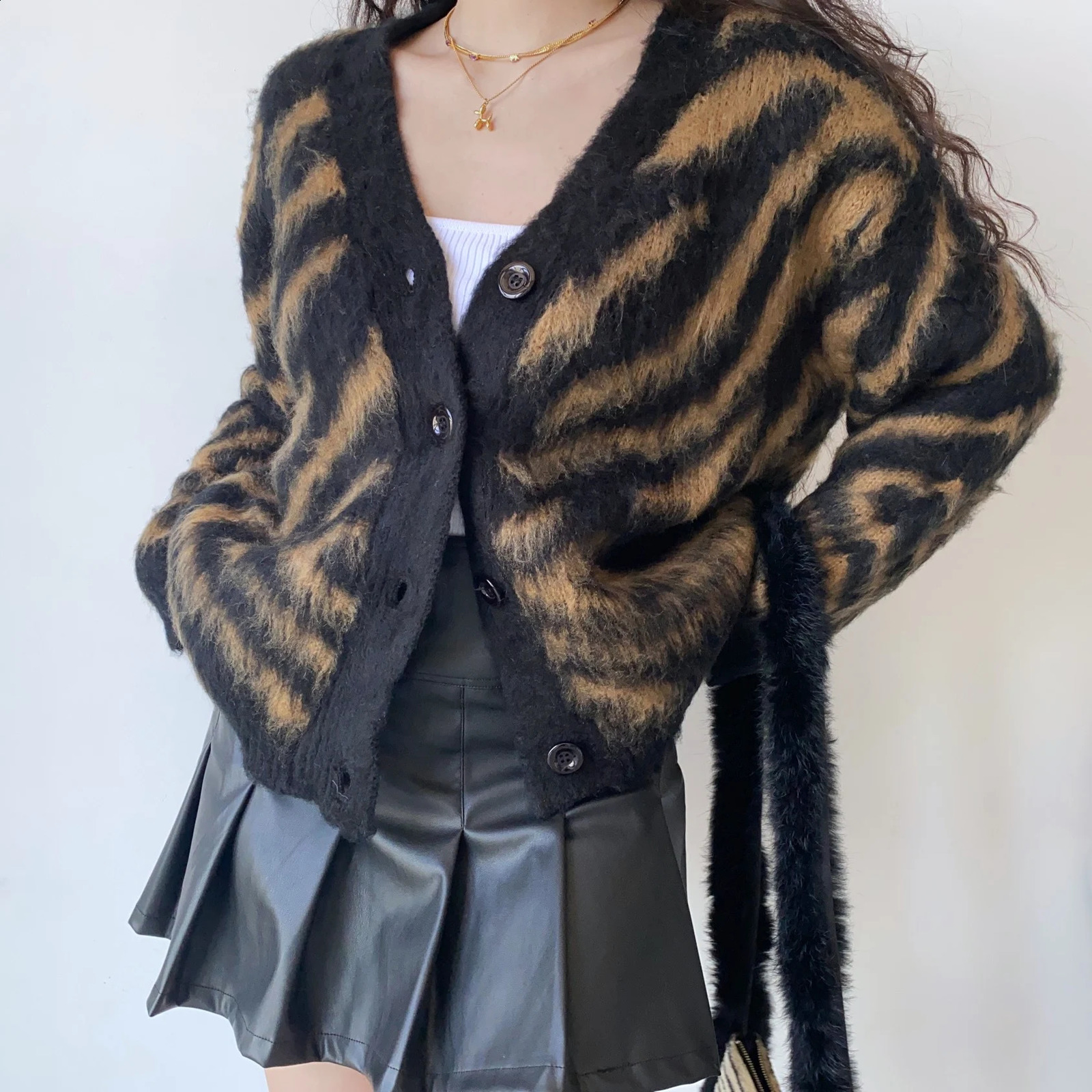 Karrram Vintage Leopard Cardigan Women Zebra Pattern V-neck Mohair Knitwear Ladies Fuzzy Loose Fleece Fluffy Sweaters Winter 240820