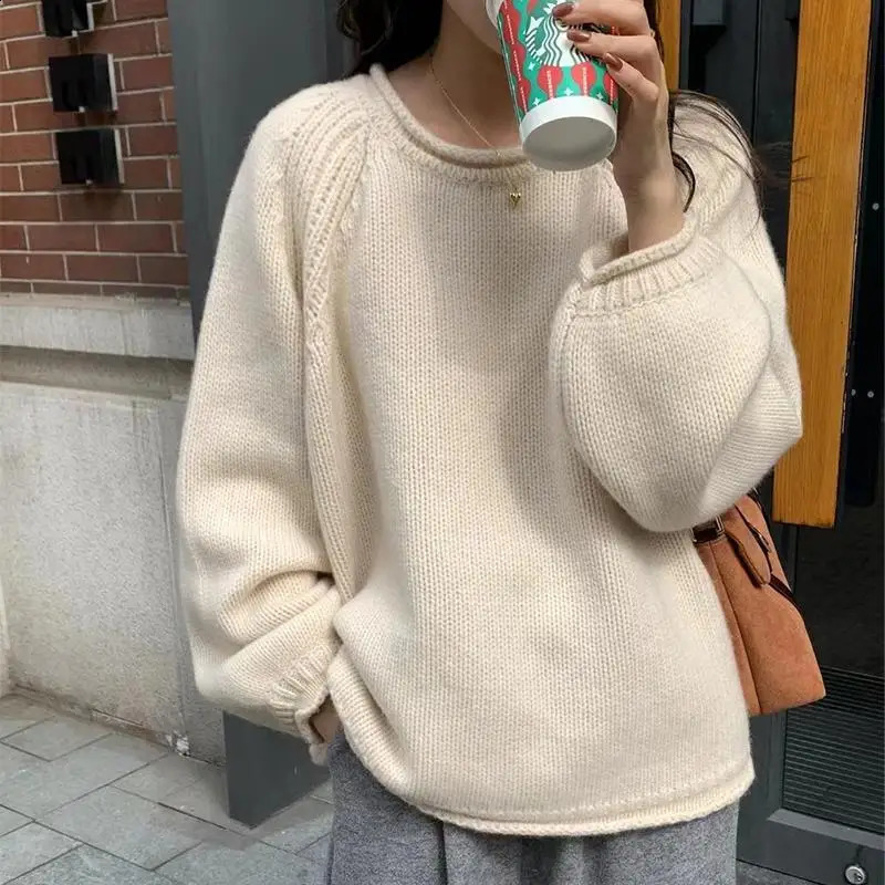 Pull pour femmes décontracté doux chaud pull solide lanterne manches tricoté pulls courts coréen vêtements coupe large blanc pull 240820