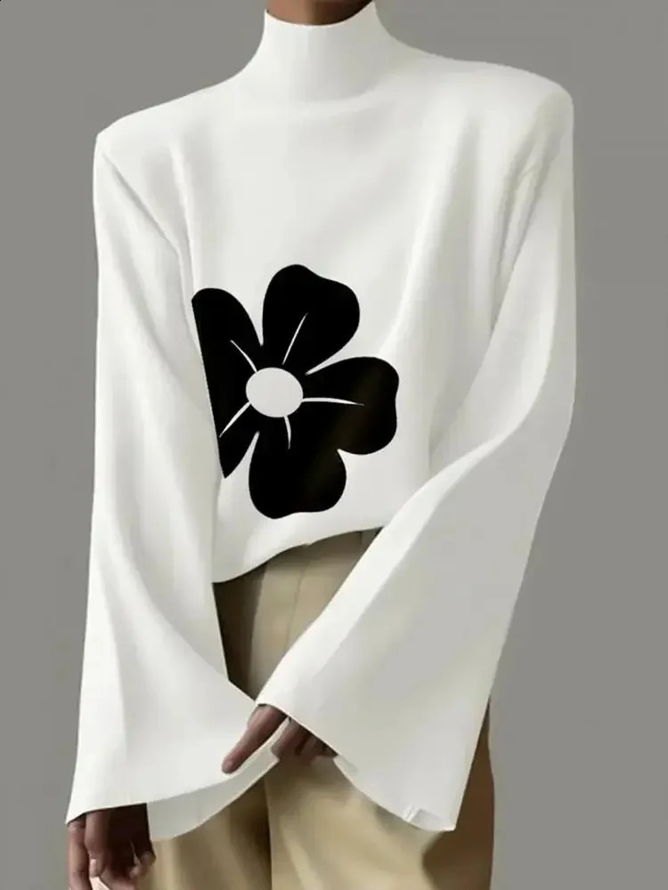 Krisnana Spring Fashion Flower Imprimé Couc haut de gamme Couches de chariot éloigné coréen T-shirts blancs décontractés pour les femmes 240821