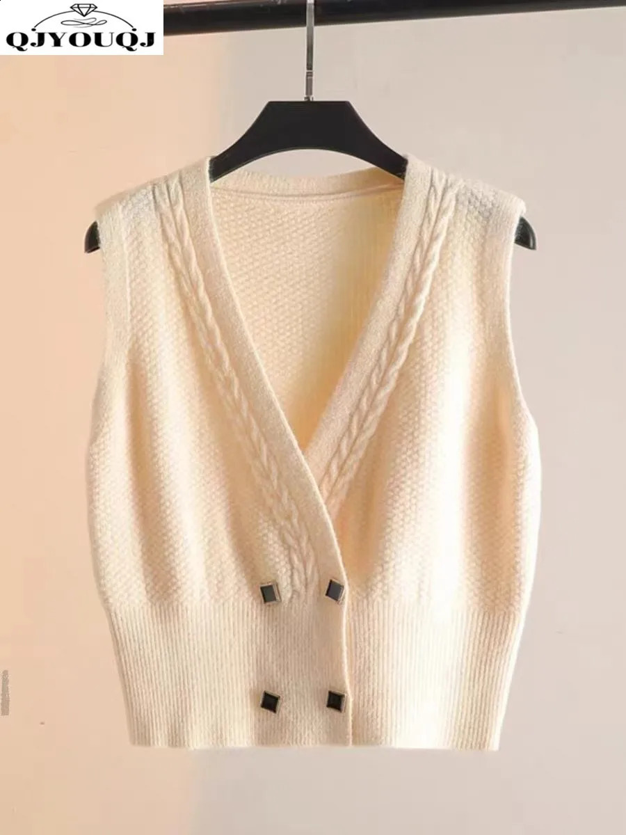 Veste de pull tricoté rétro français pour femmes doubles purs à manches doubles veste mincerante et haut de gamme polyvalent 240822