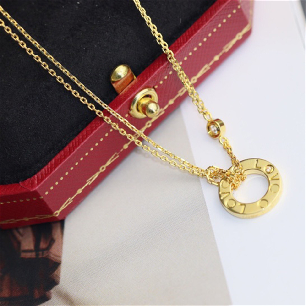 Bijoux de créateur de luxe Colliers de mode 18 carats en or