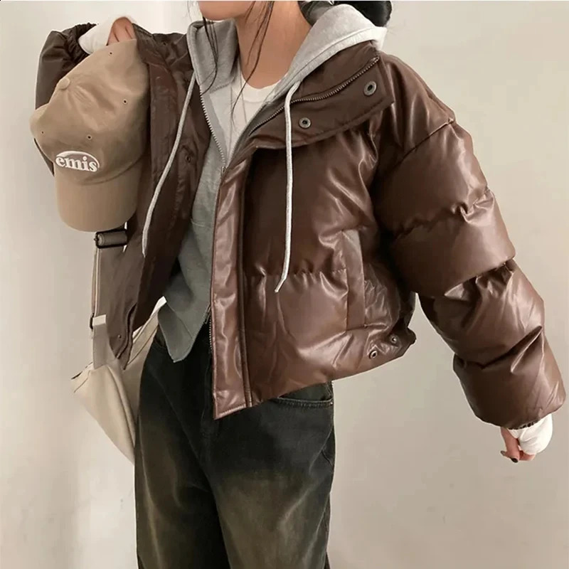 Leather Padded Womens Cold Thick Short Coat Stand Collar 2023 Winter Solid Loose Zipper Button Female Warm Jacket Streetwear 240821