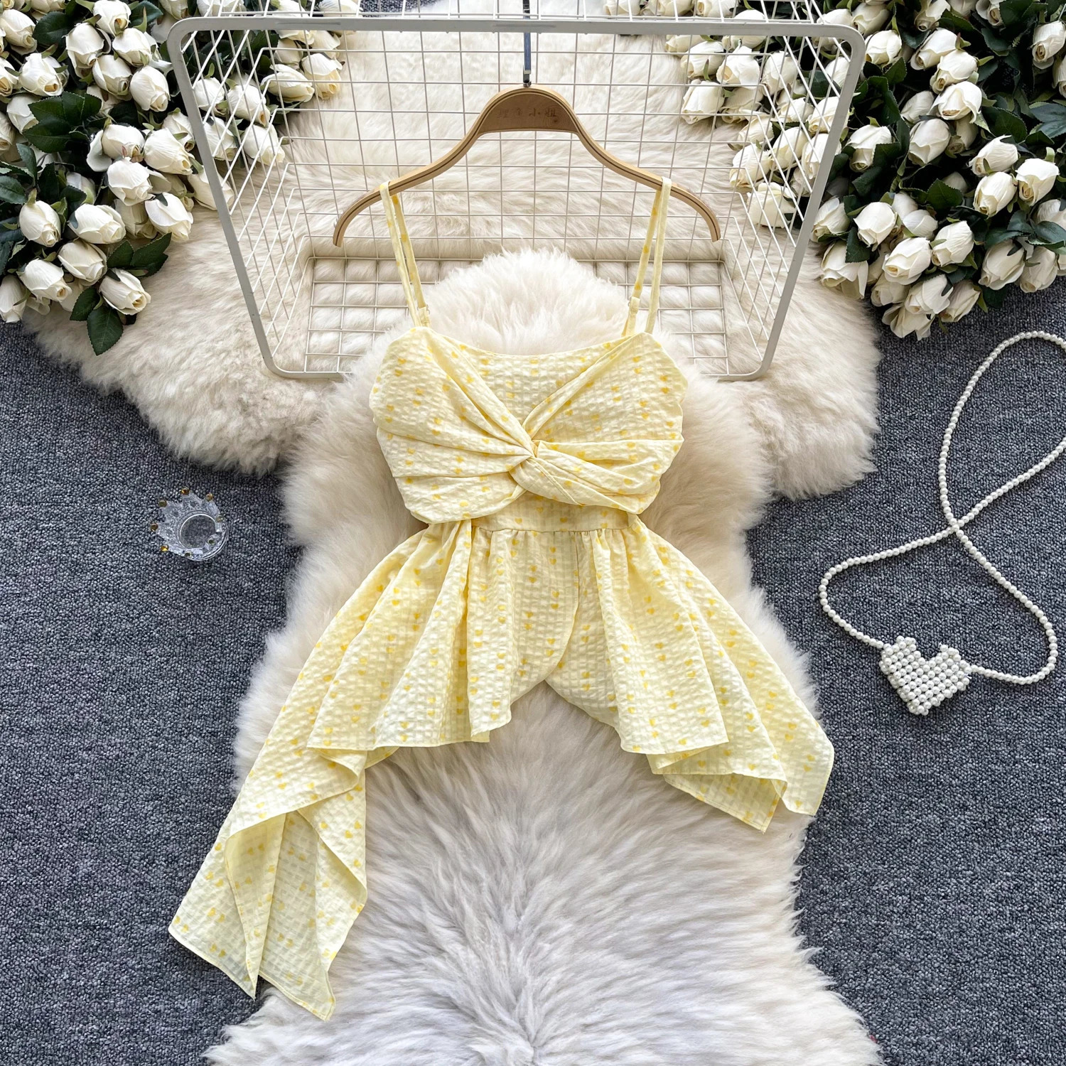 Summer Tank Top Women Spaghetti Strap Sleeveless Irregular Camisole Female Split Sweet Solid Color Backless Camis Folds Dropship 240821