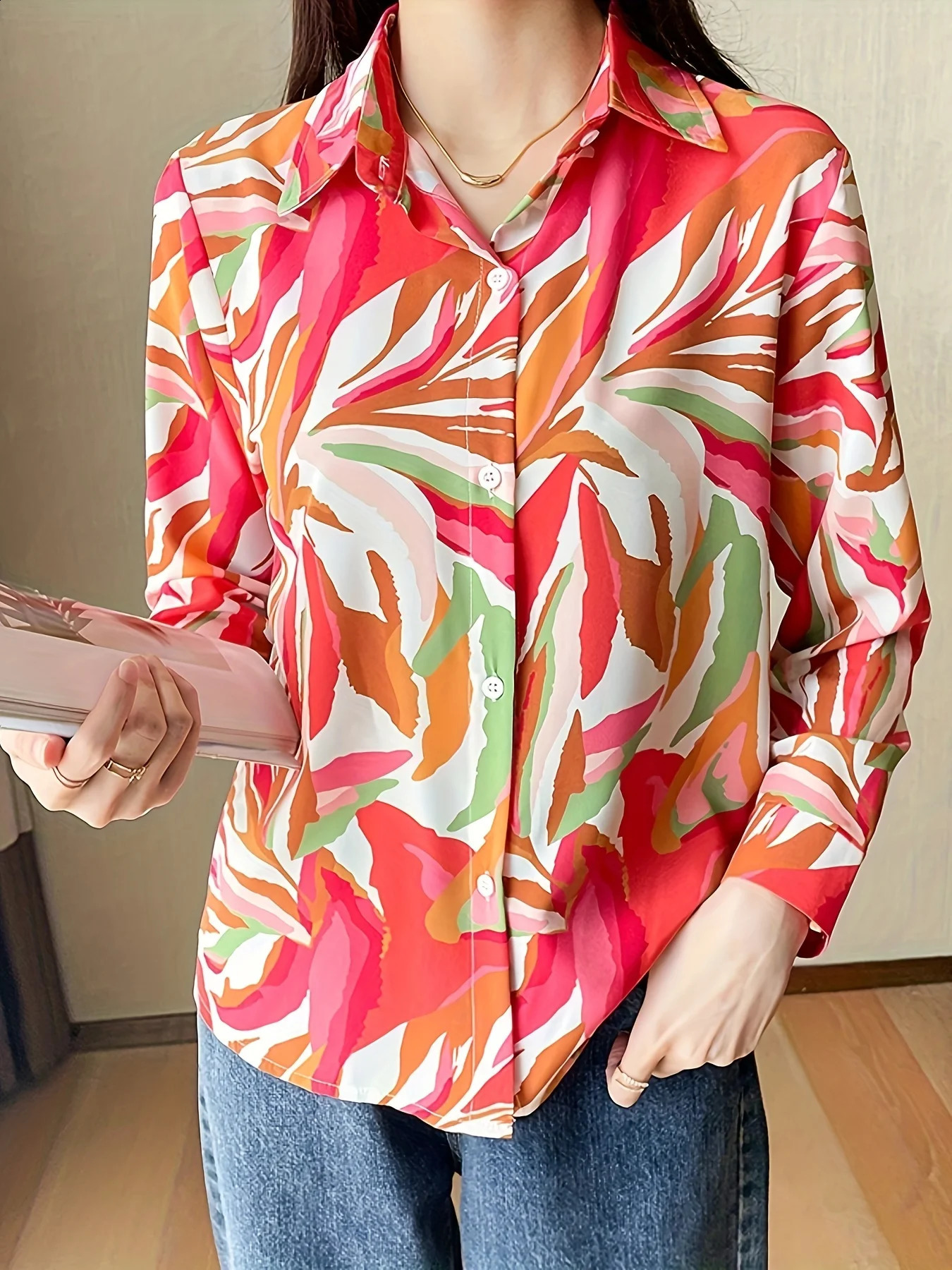 Arrivée Femmes Blusa Mujer pour le printemps automne mode Trendy Print dames Buttondown Shirt Work et décontracté 240821