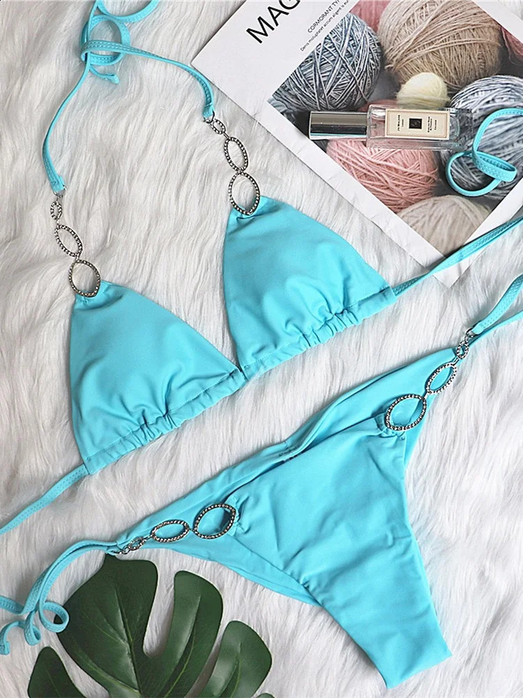 Sexy strass ensemble de Bikini femmes blanc violet évider chaîne en métal string maillot de bain été brésilien maillot de bain maillots de bain 2