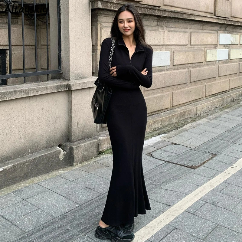 Women Basic Long Sleeve Dresses Zipper V-neck Pure Black Maxi Fashion Street Modern Sexy Female Spring Autumn Graceful Simple 240822
