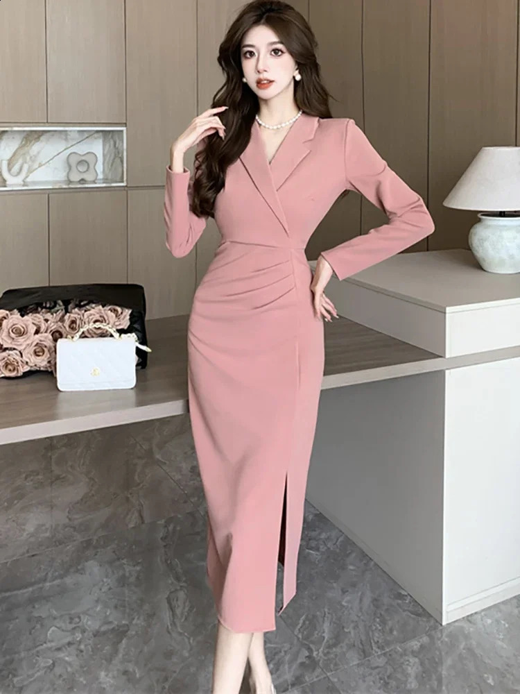 Femmes rose plissée corporel confortable robe longue automne hiver manche longue combinaison chic robe coréenne fashion élégante robes de fête 24
