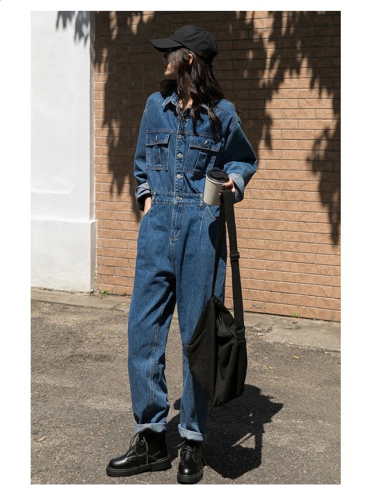 Femmes plusieurs poches à manches longues en denim bleu à manches bleues à saut de combinaison au printemps bouton un jean une pièce pantalon fém